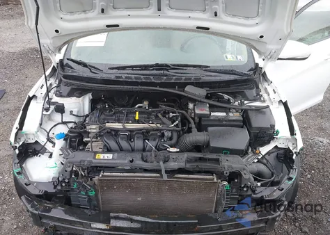 2013 Hyundai Elantra Gls/Limited from USA, damaged, VIN 5NPDH4AE8DH447180